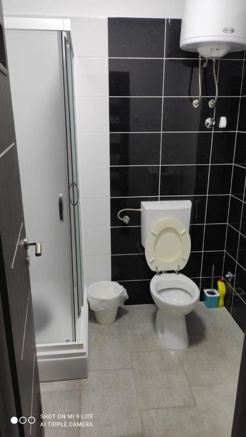 Apartmani Gavran Pirovac Exterior foto